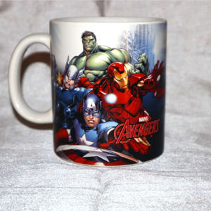 Avengers: Captain American, Iron Man, Hulk, 20 oz Iridescent Ceramic Mug